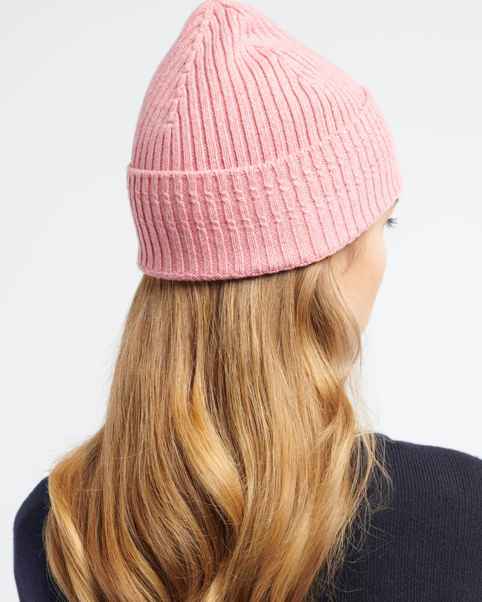 Women Barrie Beanie hat in flecked cashmere