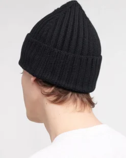 Women Barrie Cashmere beanie