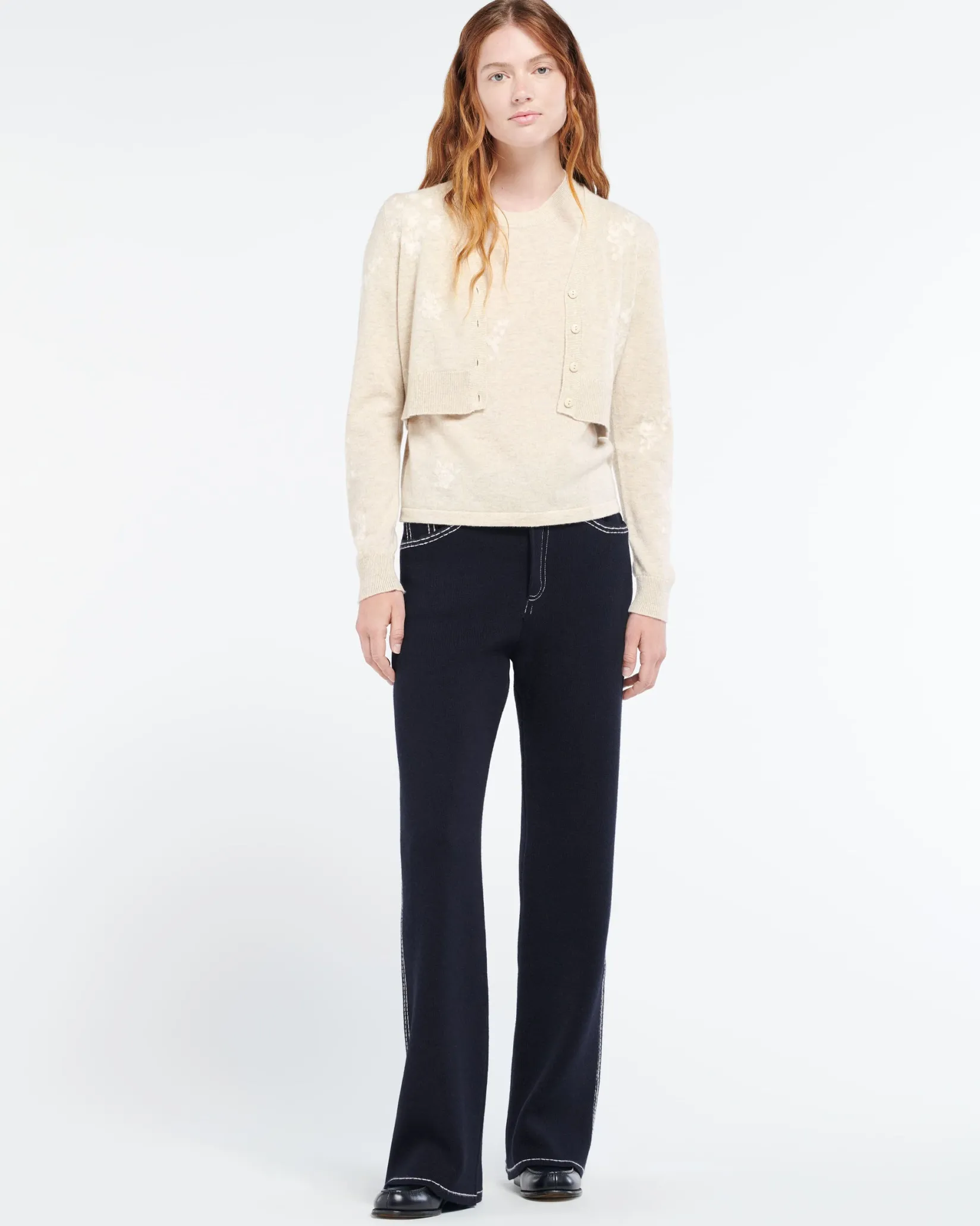 Women Barrie Cashmere cardigan with a floral motif