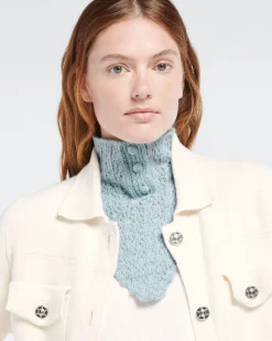 Women Barrie Cashmere lace collar