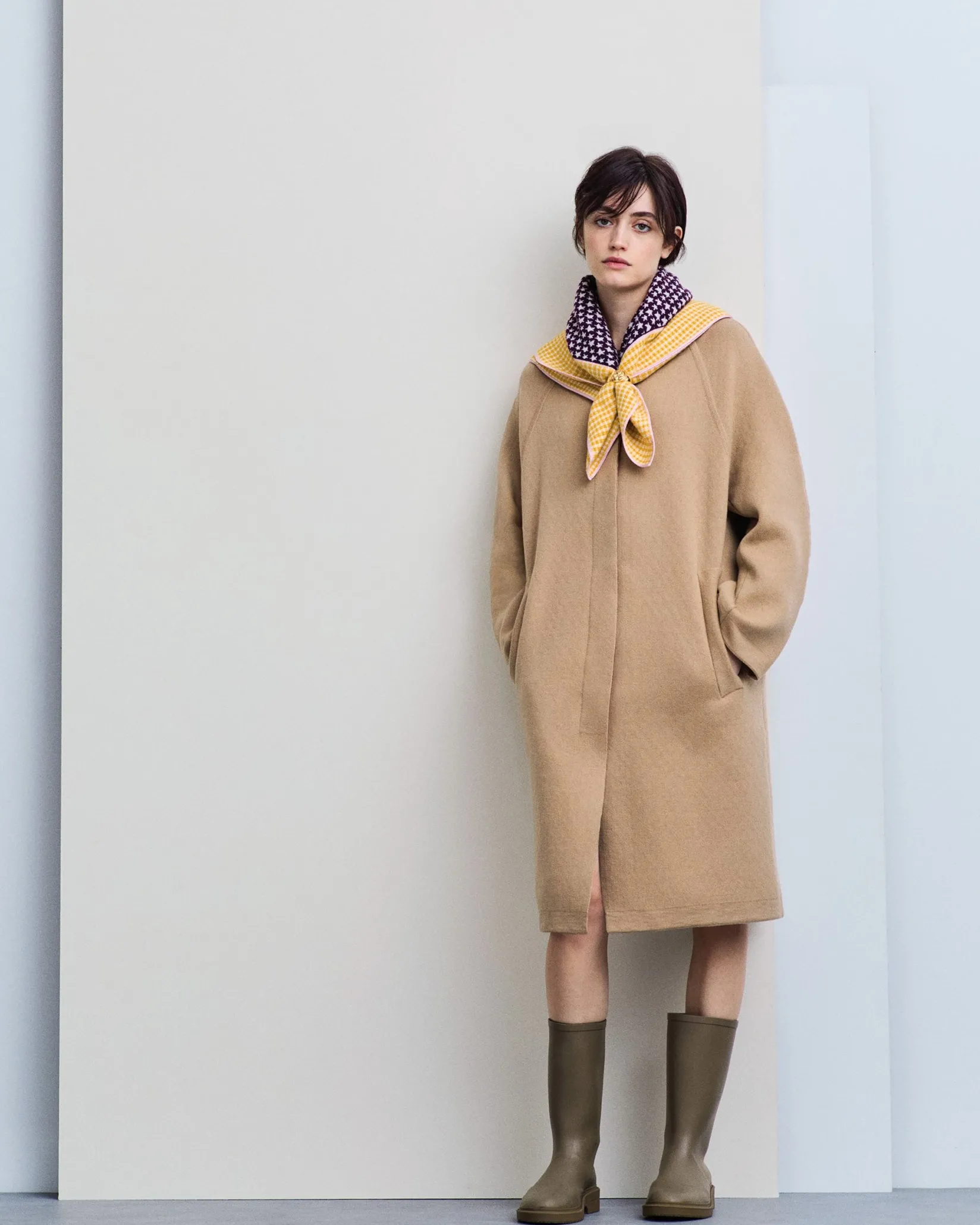 Women Barrie Cashmere scarf