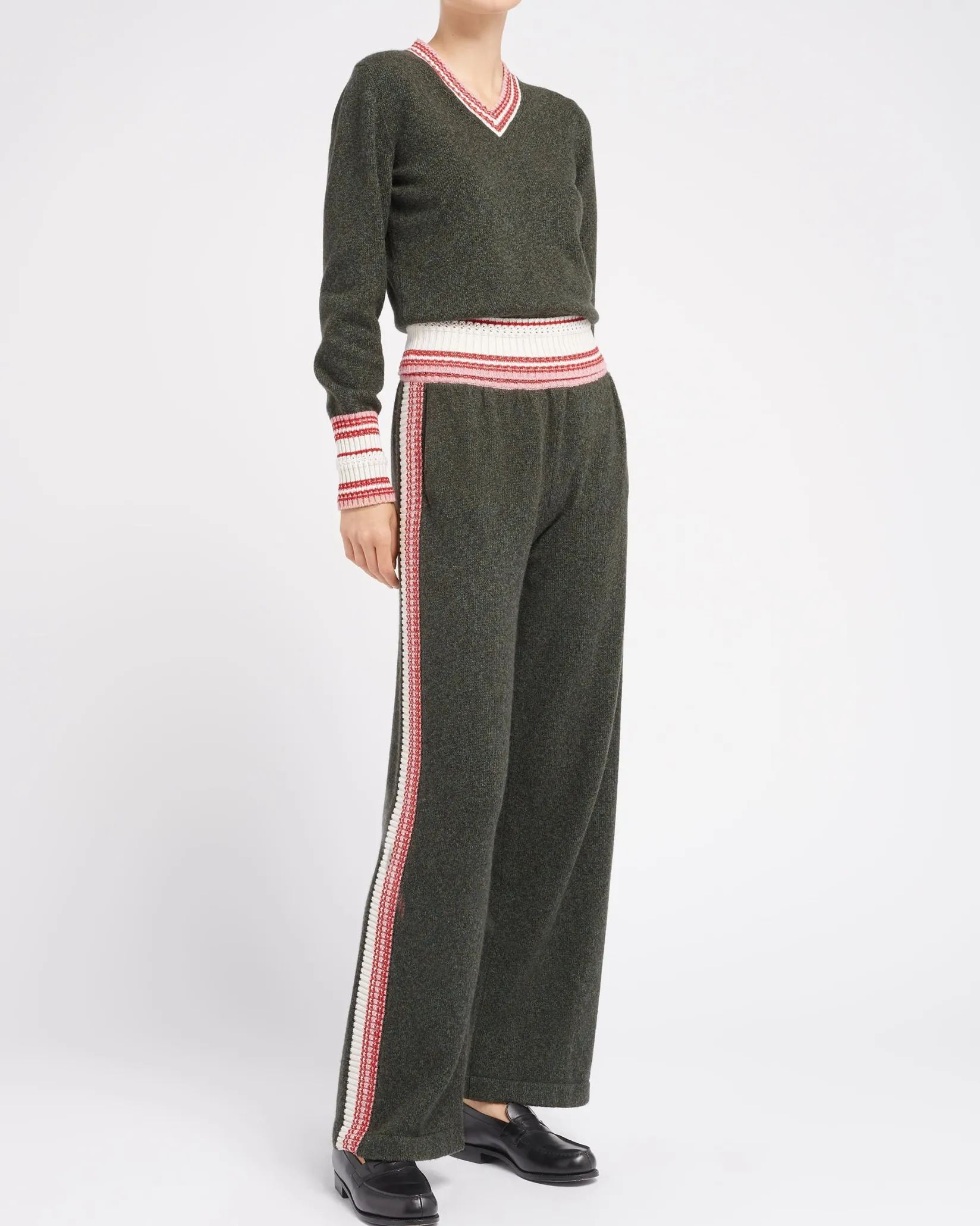 Women Barrie Cashmere V-neck jumper