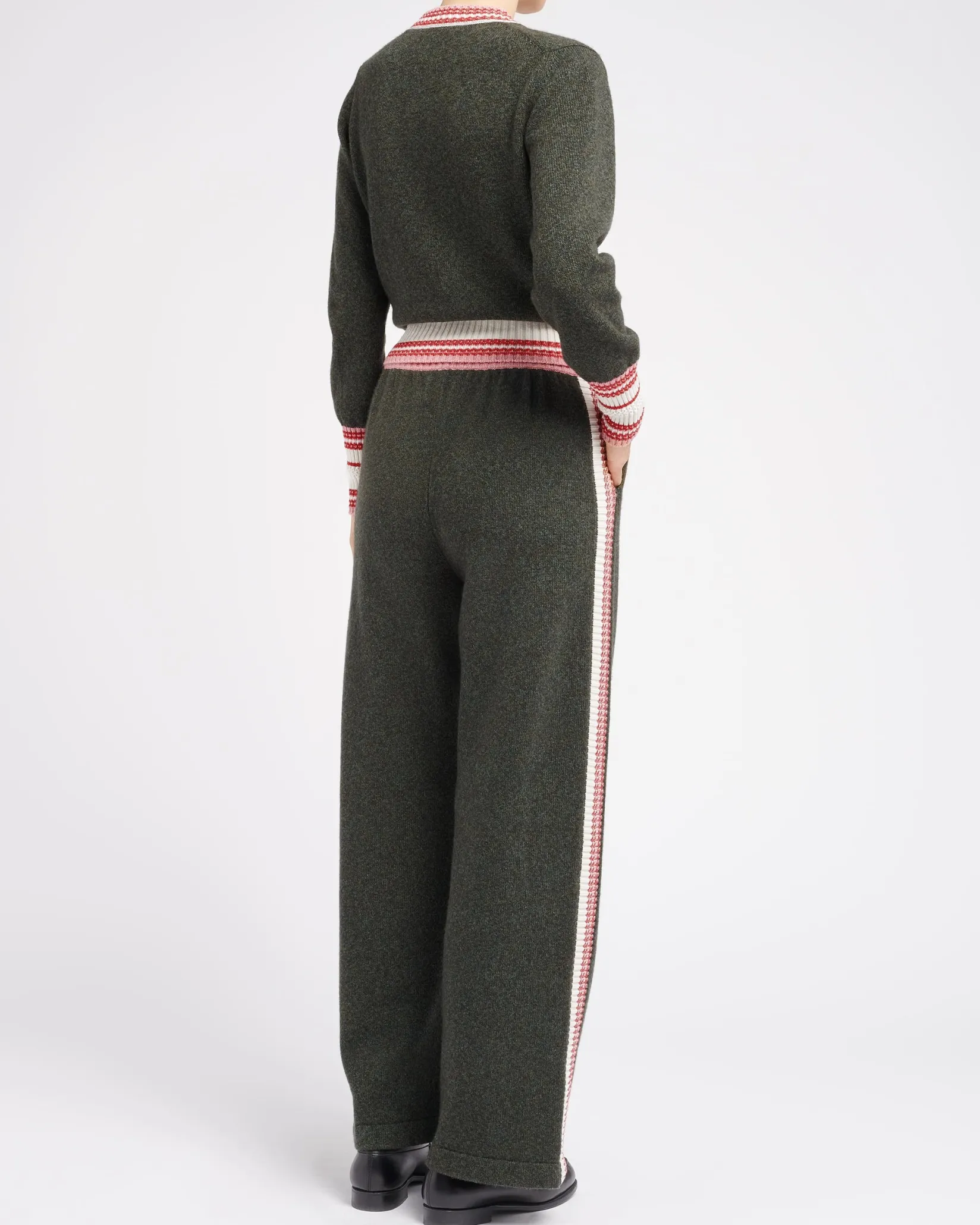 Women Barrie Cashmere V-neck jumper