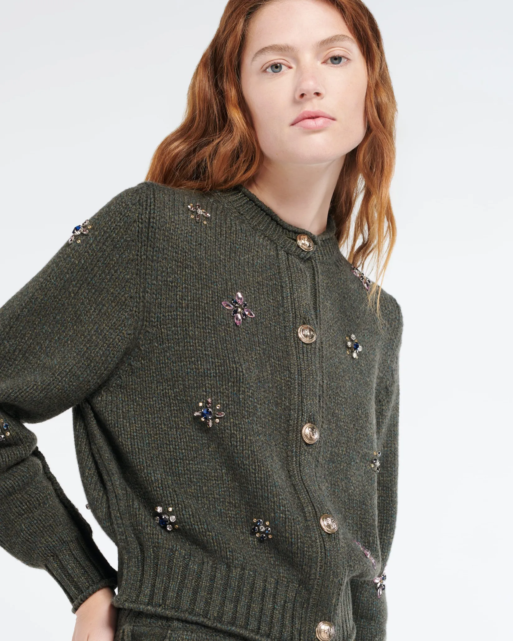Women Barrie Chunky cashmere cardigan with gold buttons with embroidery