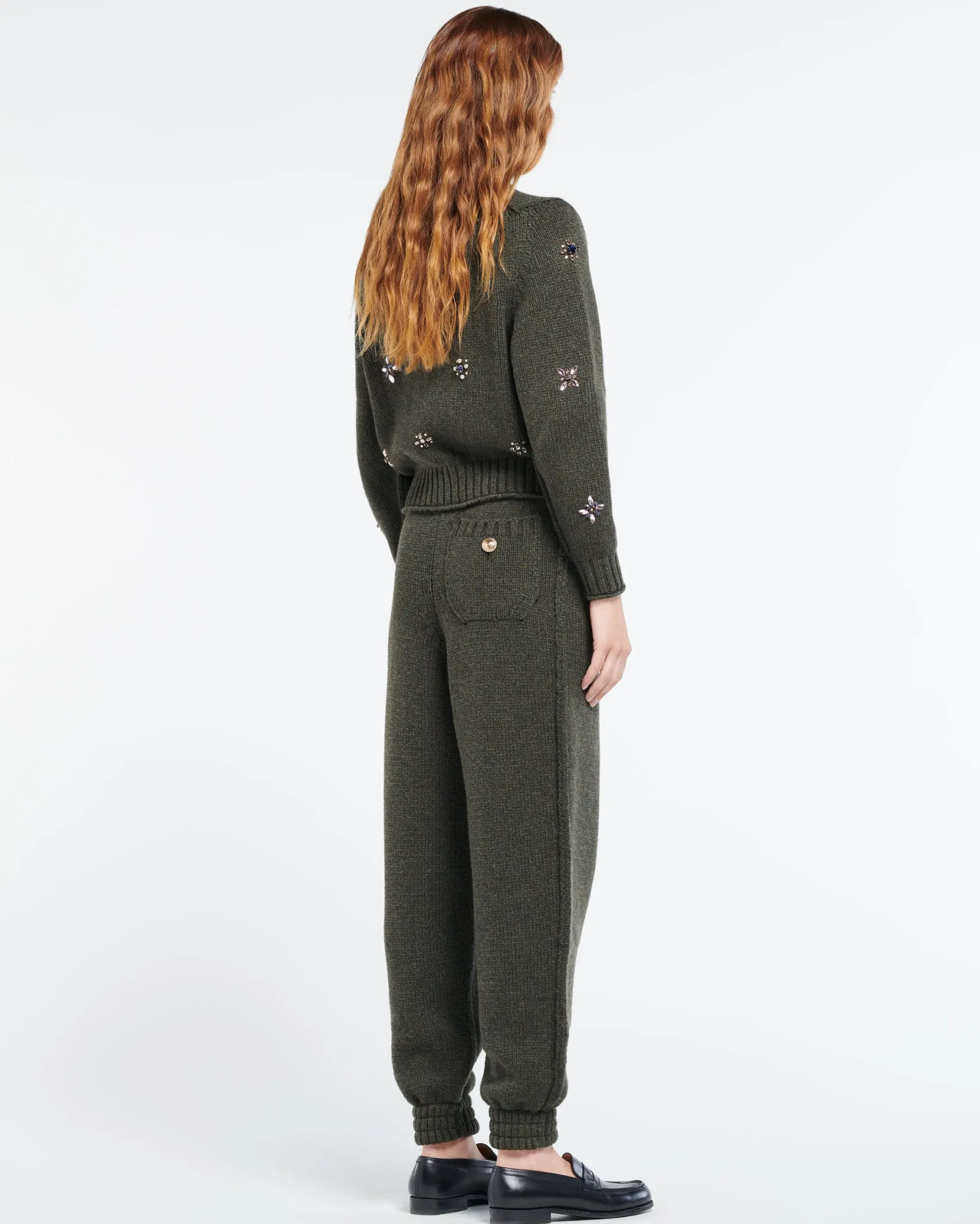 Women Barrie Chunky cashmere cardigan with gold buttons with embroidery