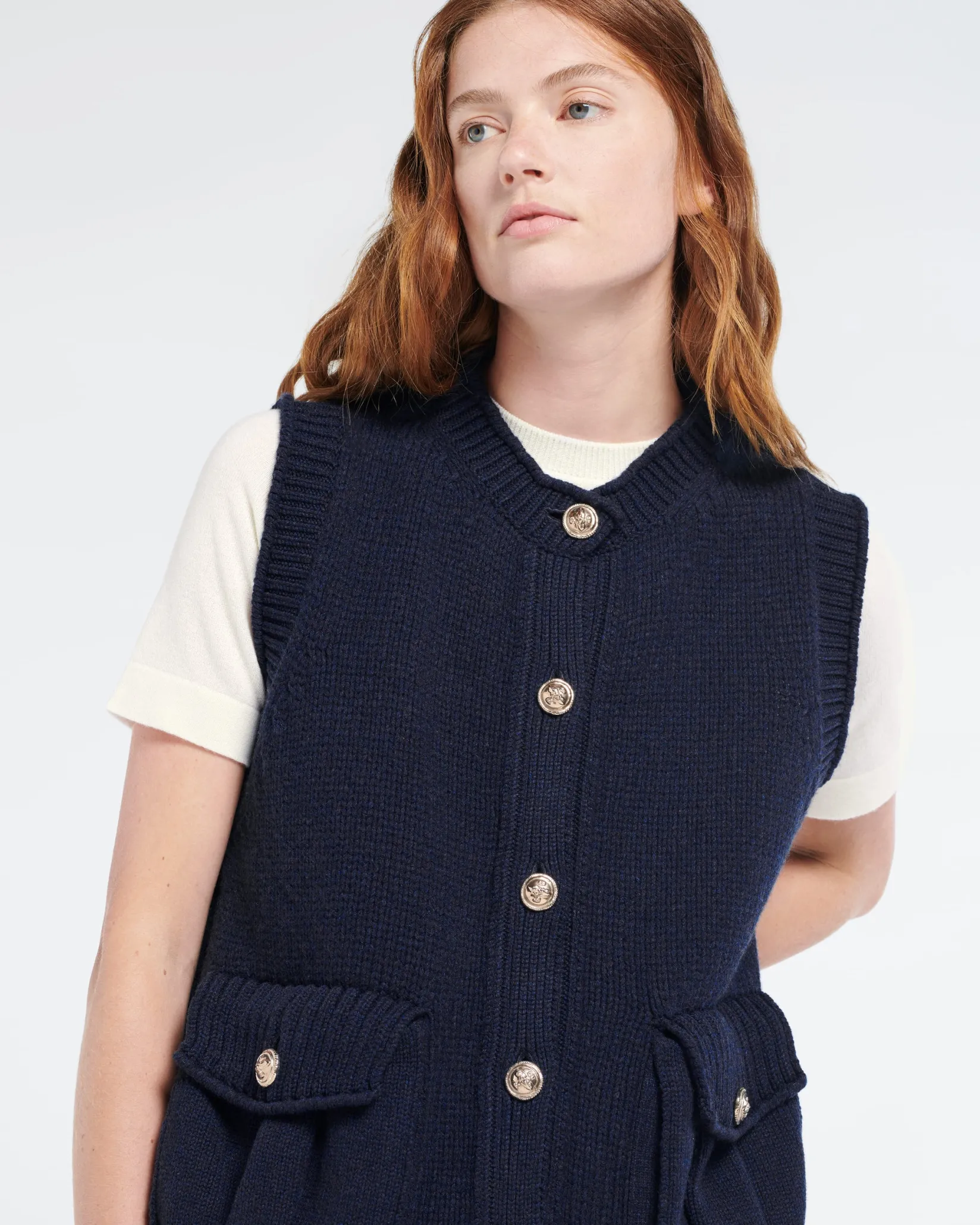 Women Barrie Chunky sleeveless cardigan with gold buttons