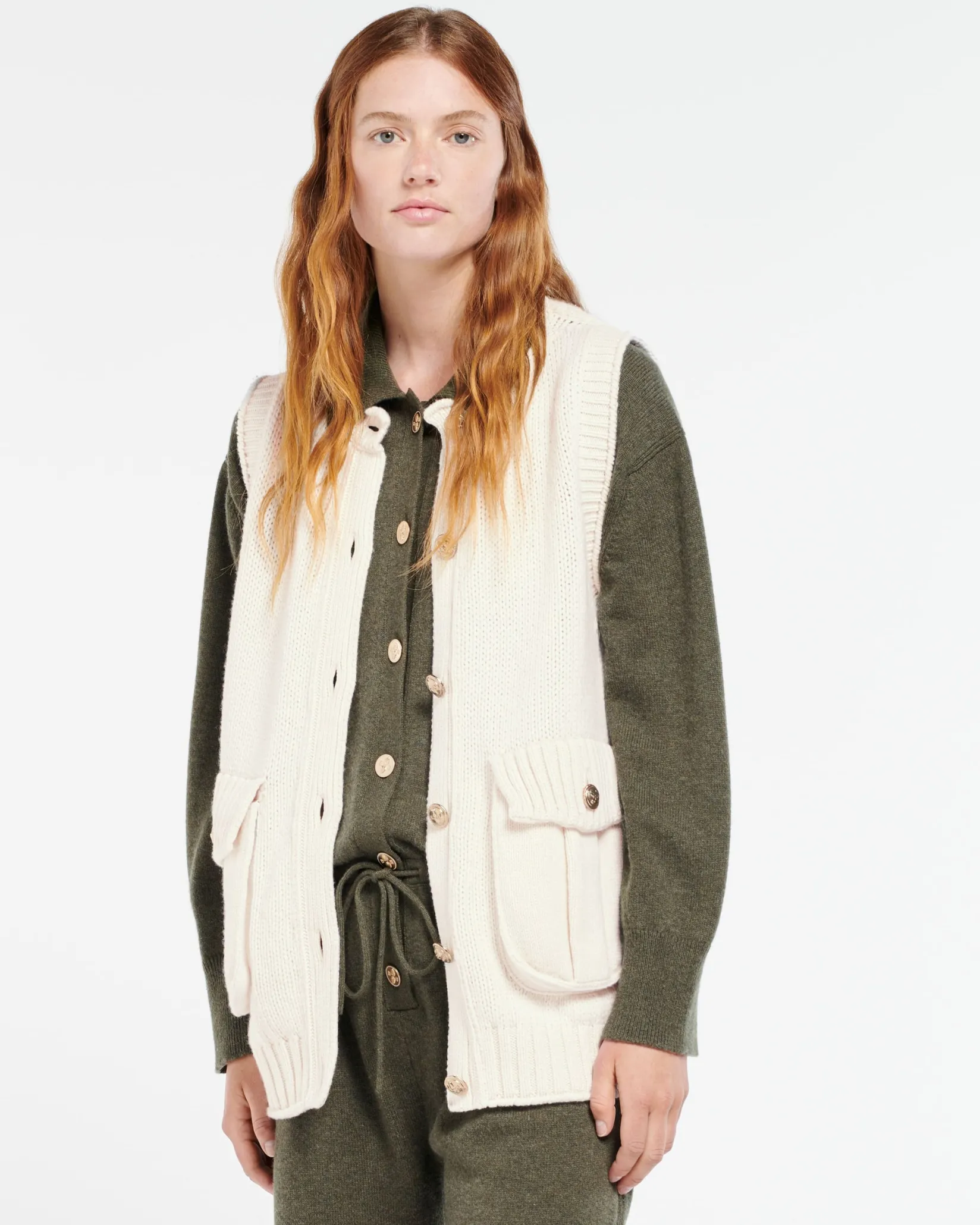 Women Barrie Chunky sleeveless cardigan with gold buttons