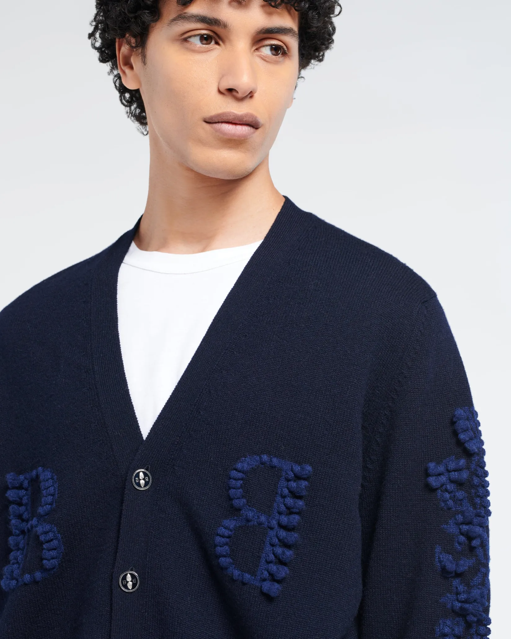 Barrie 3D logo V-neck cashmere cardigan