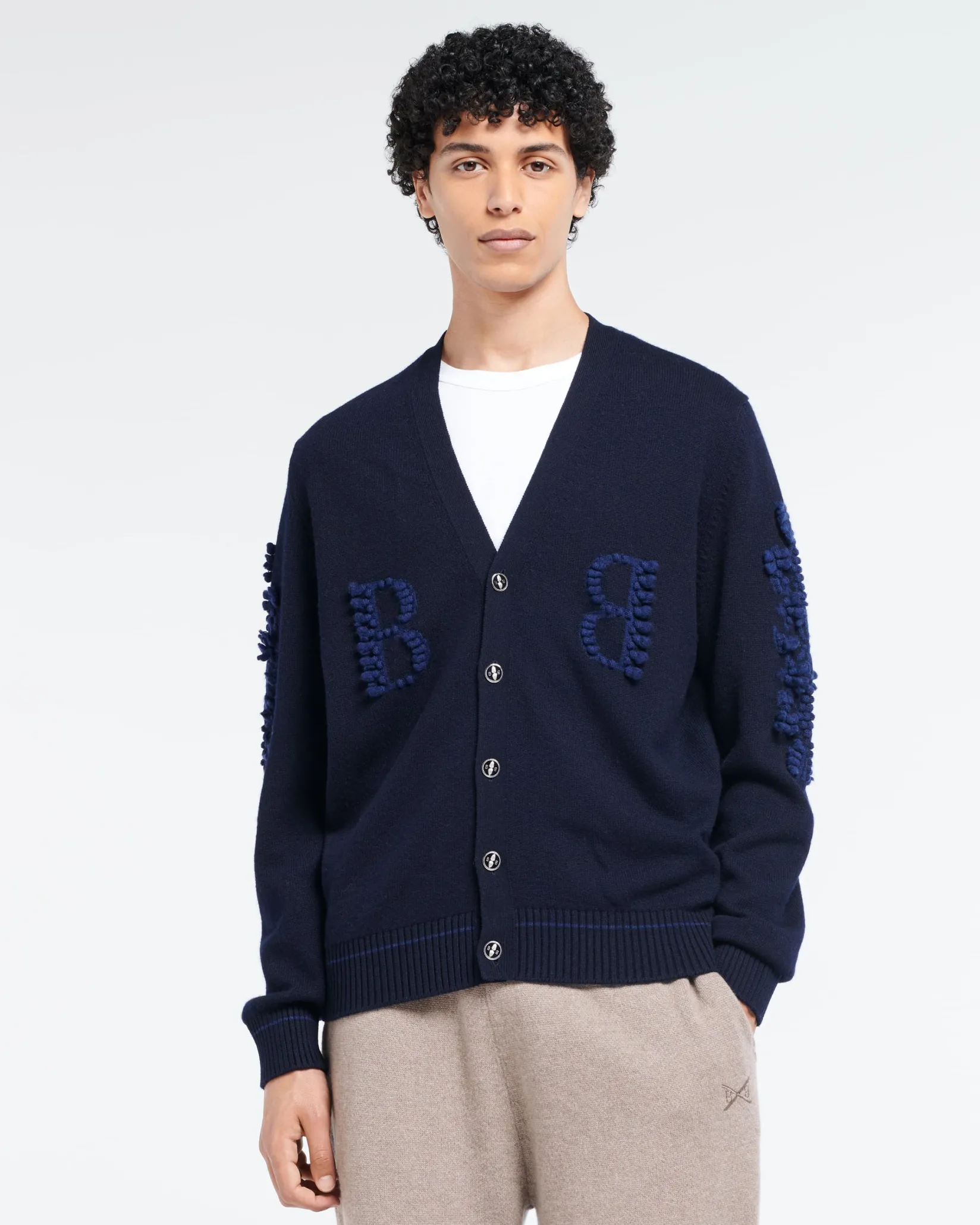 Barrie 3D logo V-neck cashmere cardigan