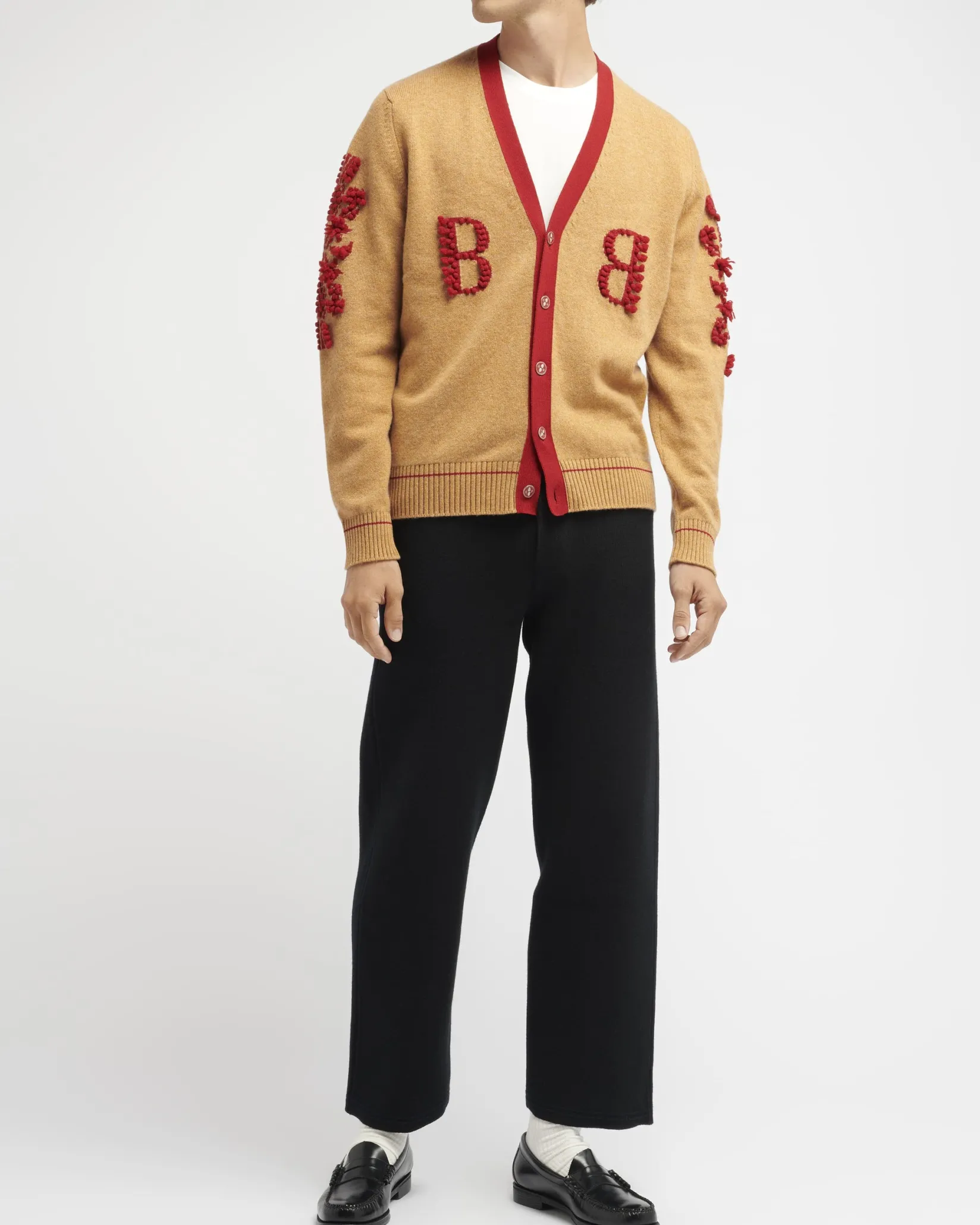 Barrie 3D logo V-neck cashmere cardigan