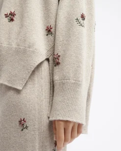 Women Barrie Iconic embroidered trousers in cashmere