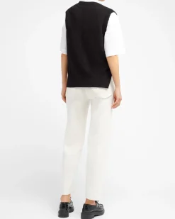 Women Barrie Iconic sleeveless cashmere jumper
