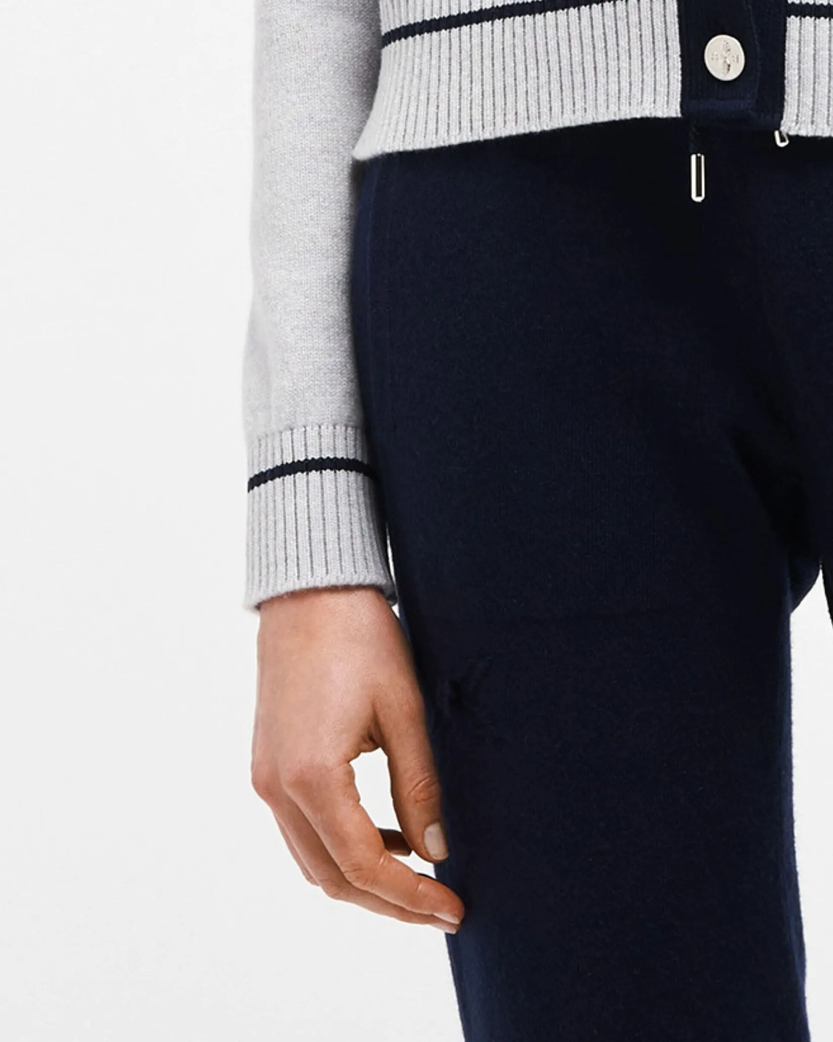 Women Barrie Timeless cashmere joggers