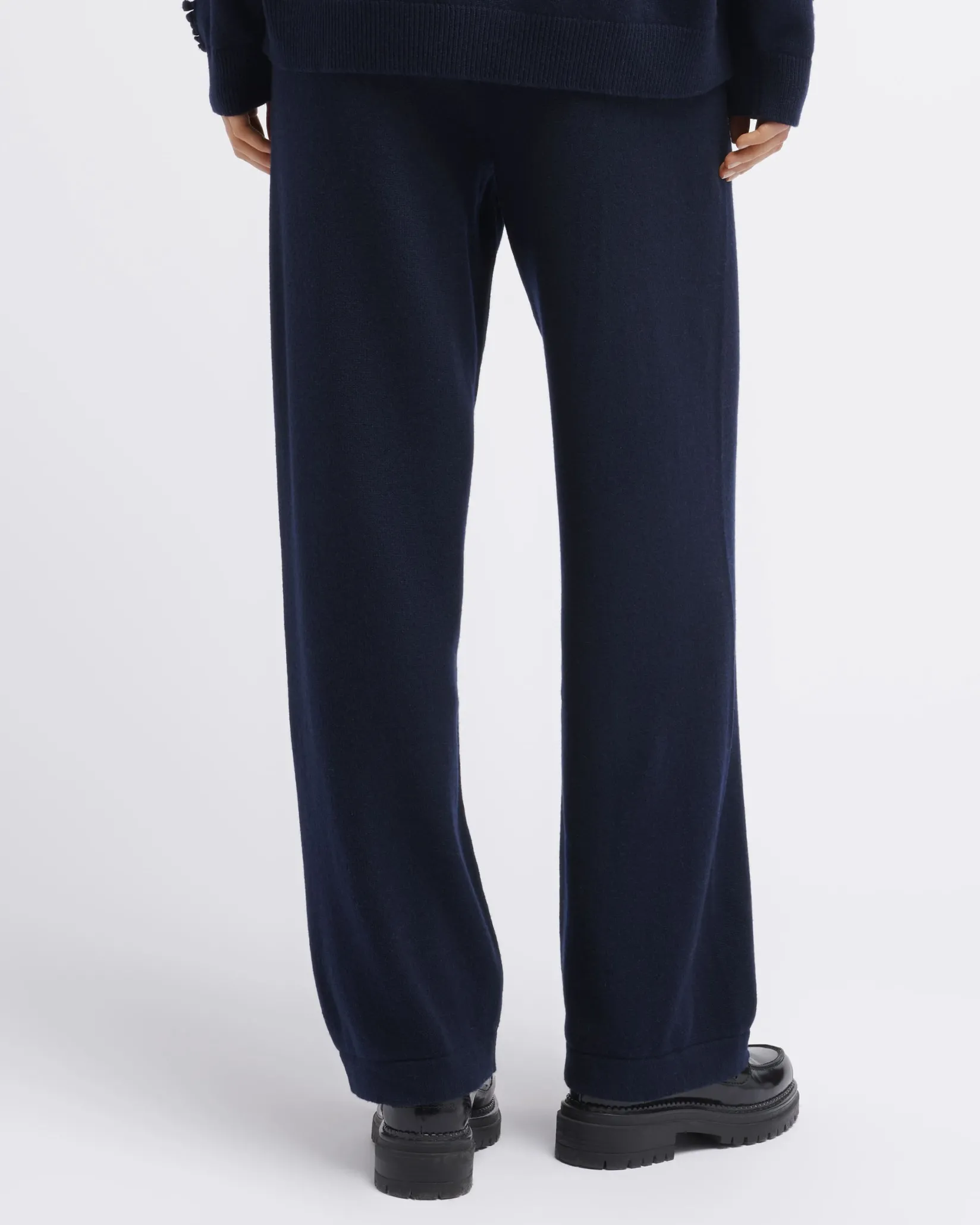 Women Barrie Timeless wide cashmere trousers