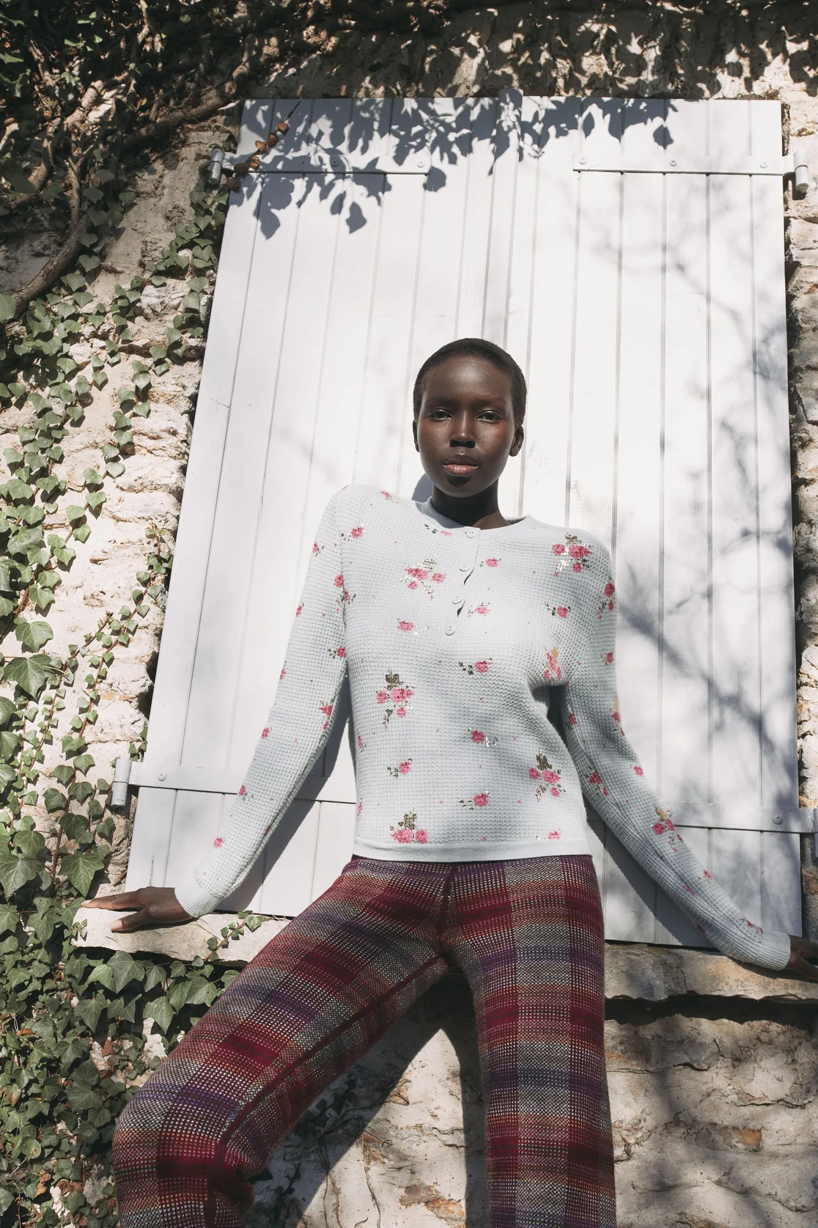 Women Barrie Trousers in cashmere and wool with a tartan motif