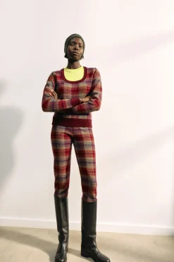 Women Barrie Trousers in cashmere and wool with a tartan motif