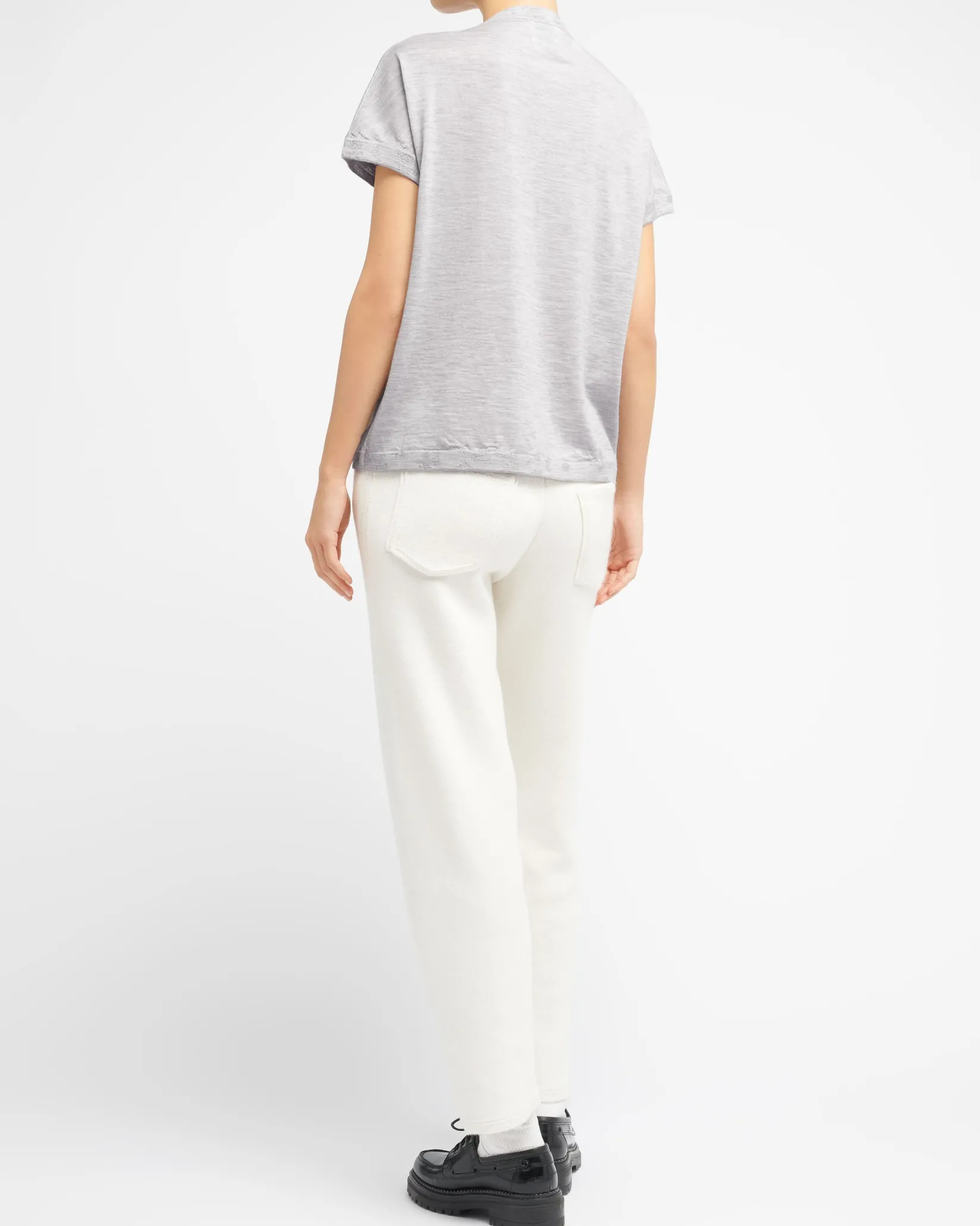 Women Barrie Ultra-fine cashmere round-neck top
