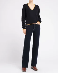 Women Barrie V-neck jumper in lightweight cashmere
